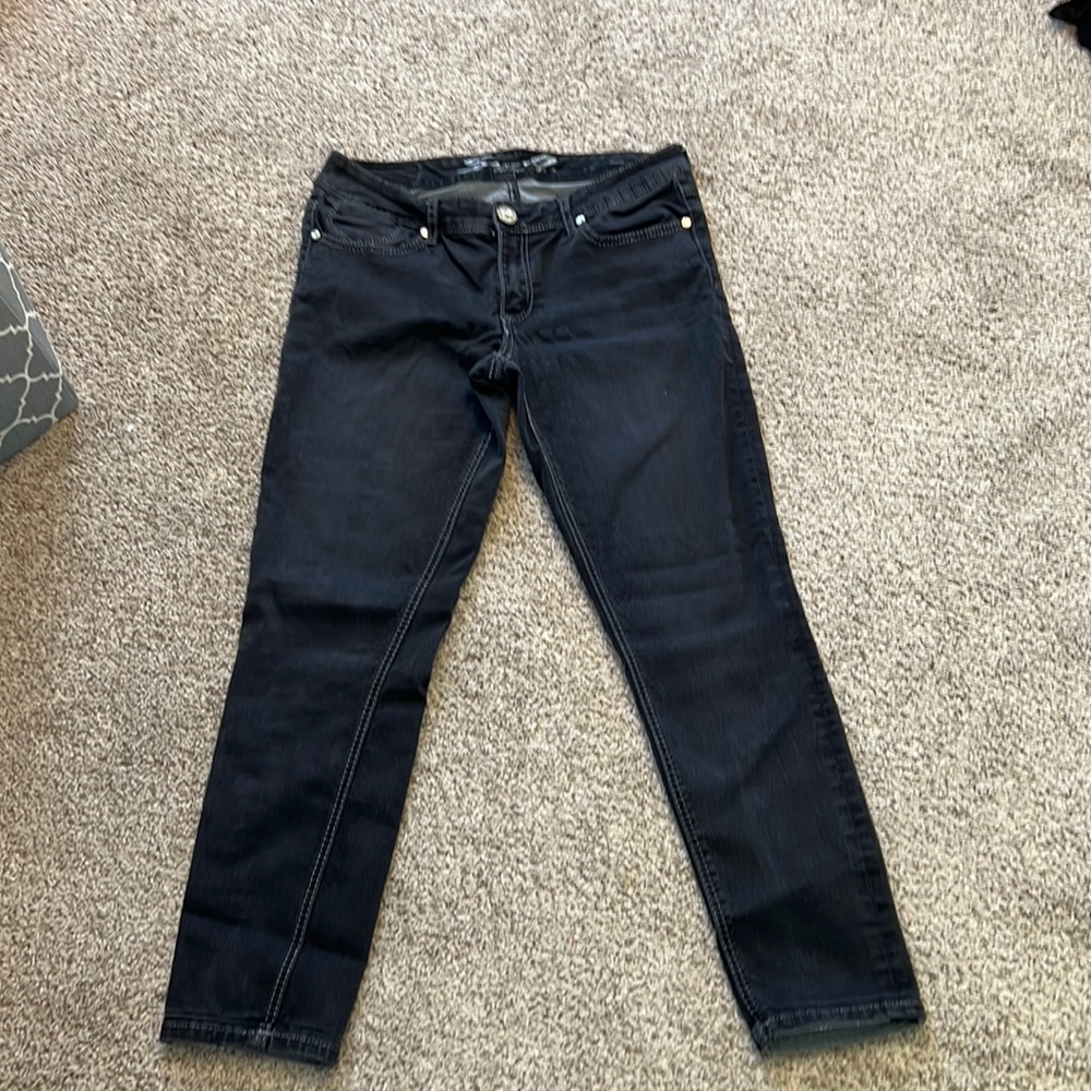 Seven7 Women’s skinny jeans size 12